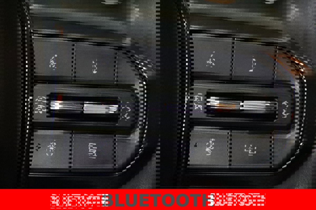 Used 2023 GMC Canyon AT4X image 15