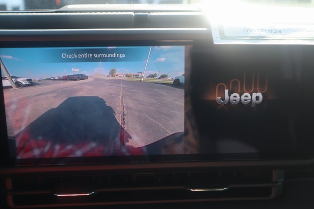 New 2025 Jeep Gladiator Sport image 11