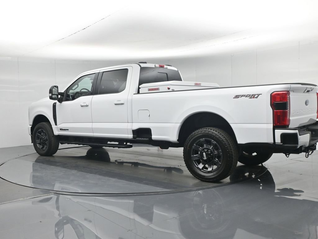 Used 2024 Ford F350 Lariat w/ Lariat Ultimate Package image 7