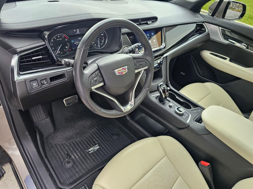 Used 2023 Cadillac XT6 Sport AWD/4WD image 22