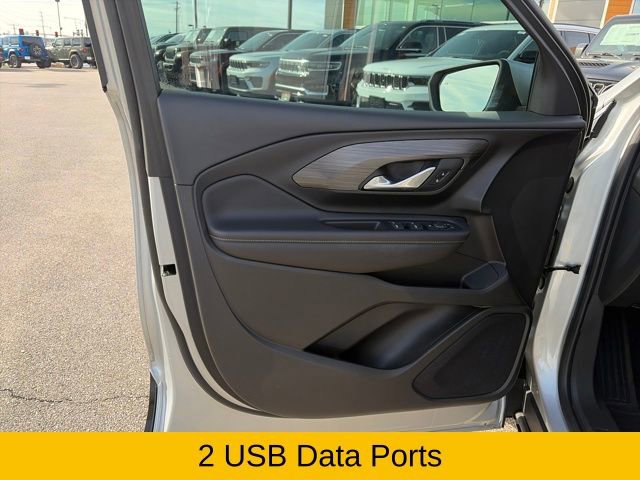 Used 2022 GMC Terrain SLE w/ Driver Convenience Package image 26