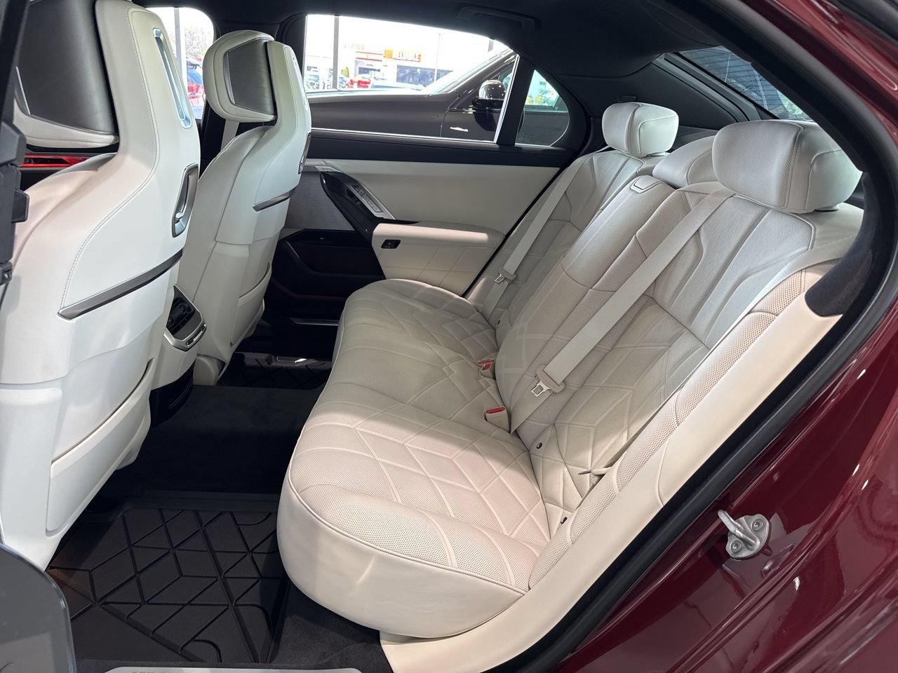 New 2026 BMW 740i xDrive w/ Executive Package AWD/4WD image 42