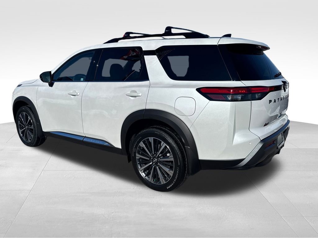 New 2026 Nissan Pathfinder Platinum image 4