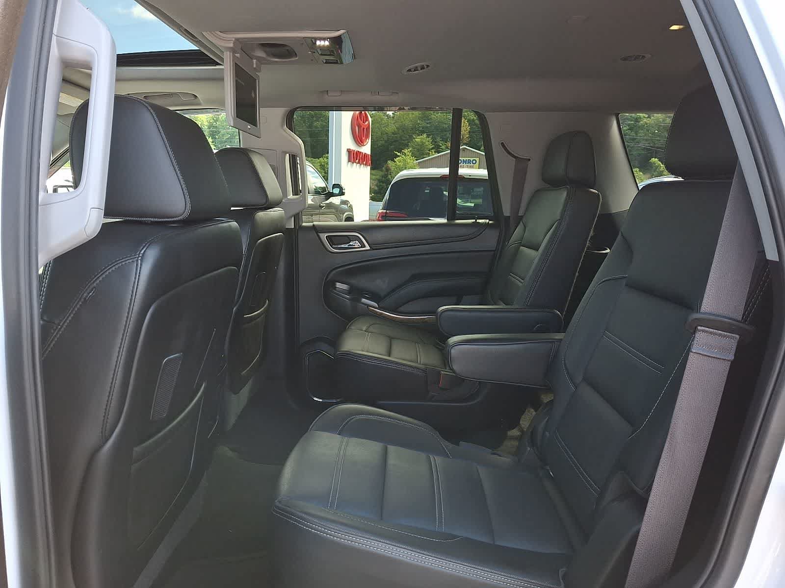 Used 2016 GMC Yukon Denali w/ Open Road Package AWD/4WD image 11