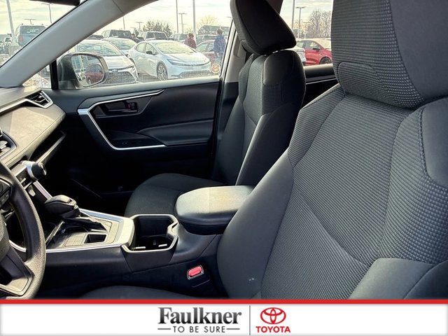 Certified 2024 Toyota RAV4 LE image 25