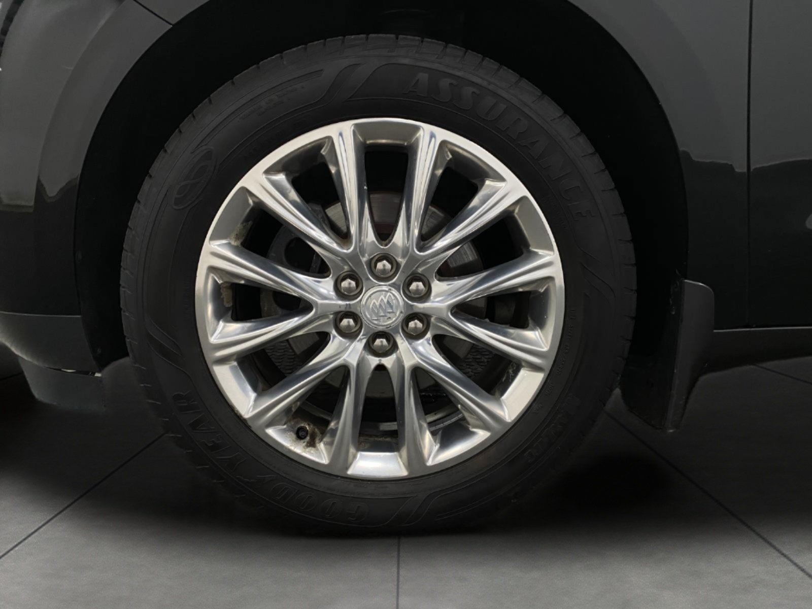Used 2018 Buick Enclave Premium w/ Trailering Package AWD/4WD image 14