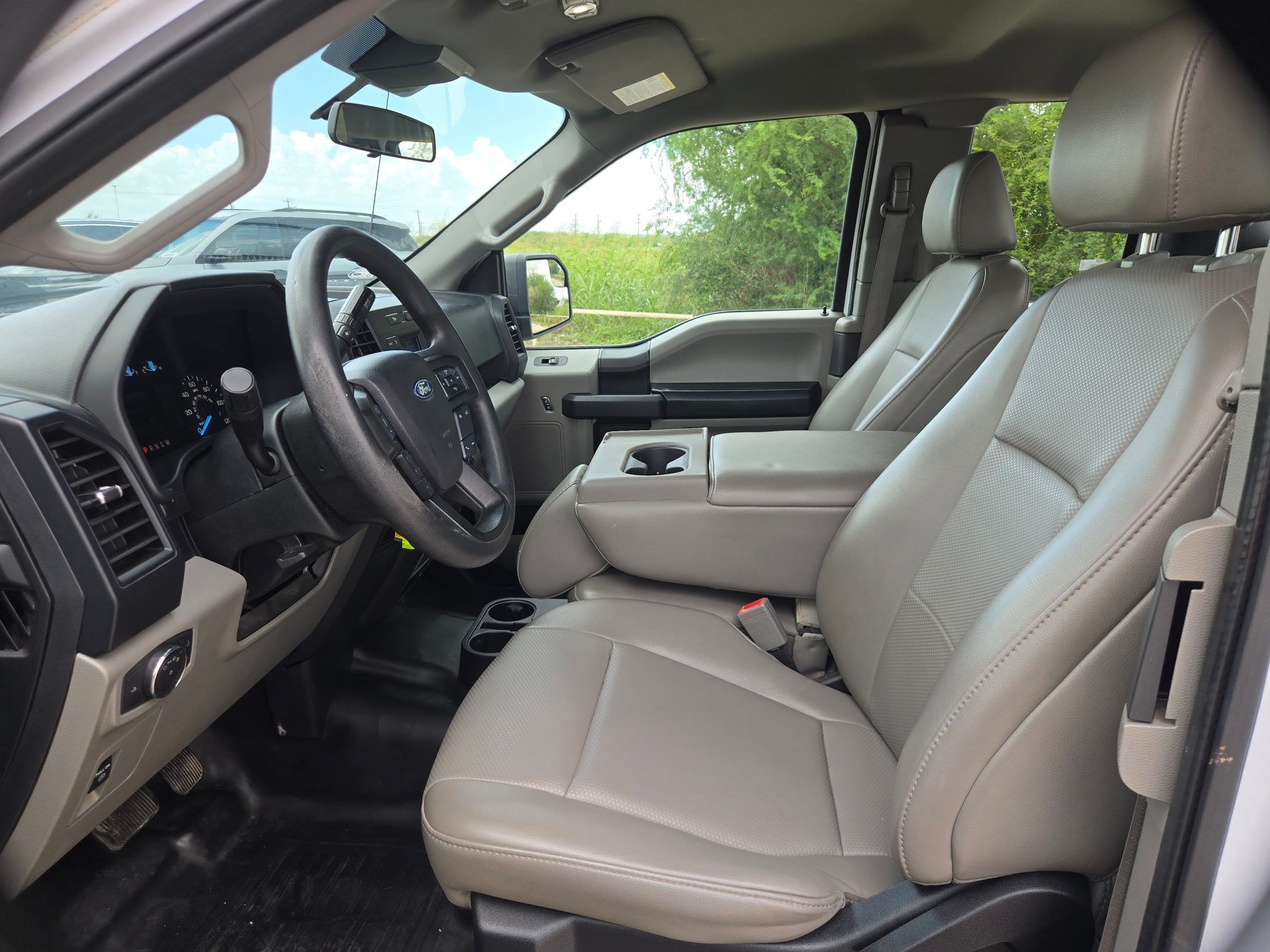 Used 2019 Ford F150 XL w/ Equipment Group 101A Mid RWD image 9