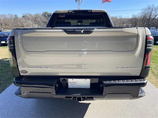 New 2026 GMC Sierra EV Elevation w/ LPO, Elevation Dark Package image 7
