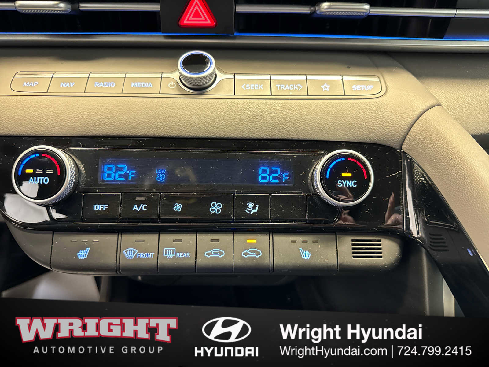 Used 2024 Hyundai Elantra SEL w/ Convenience Package image 28