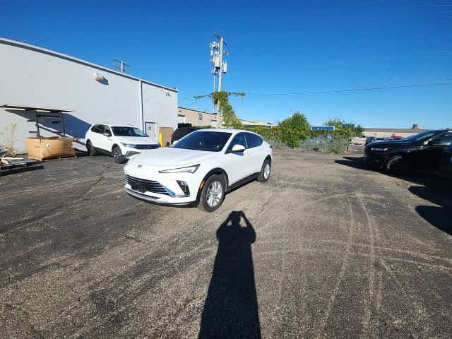 Used 2026 Buick Envista Preferred FWD image 2