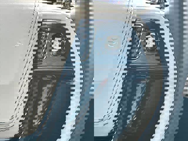 Used 2025 Lincoln Aviator Reserve w/ Equipment Group 201A image 21