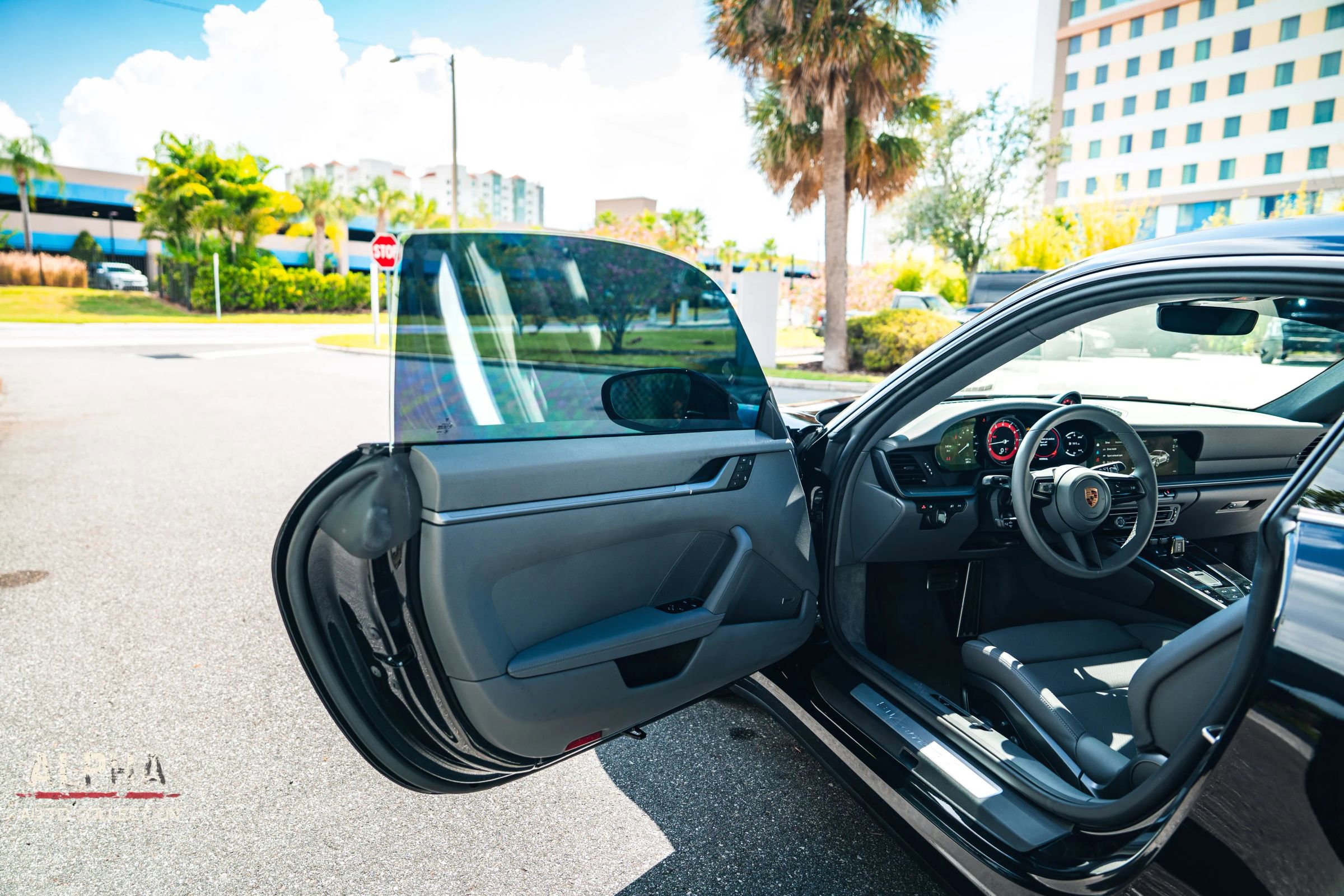 Used 2024 Porsche 911 Carrera image 16