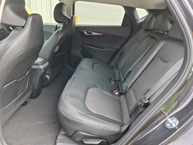 New 2025 Kia EV6 Light w/ Light LR Technology Package AWD/4WD image 13