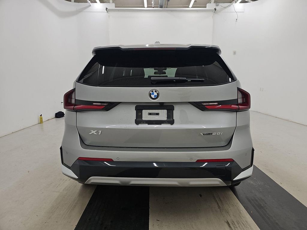 Used 2024 BMW X1 xDrive28i image 6