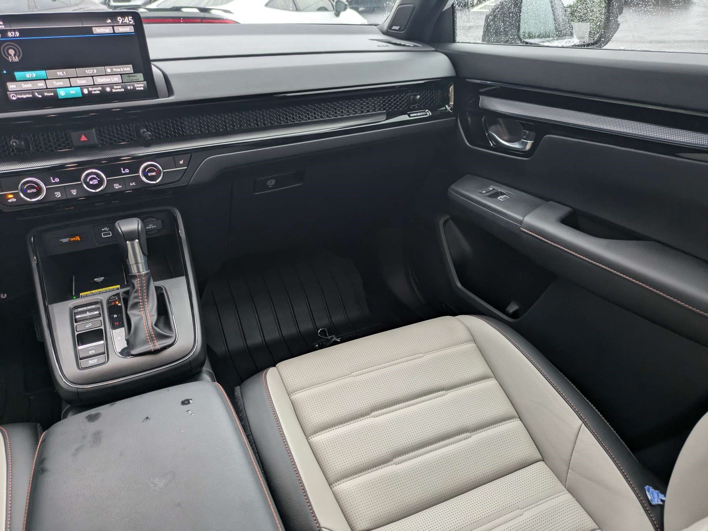 Certified 2025 Honda CR-V Sport Touring image 24