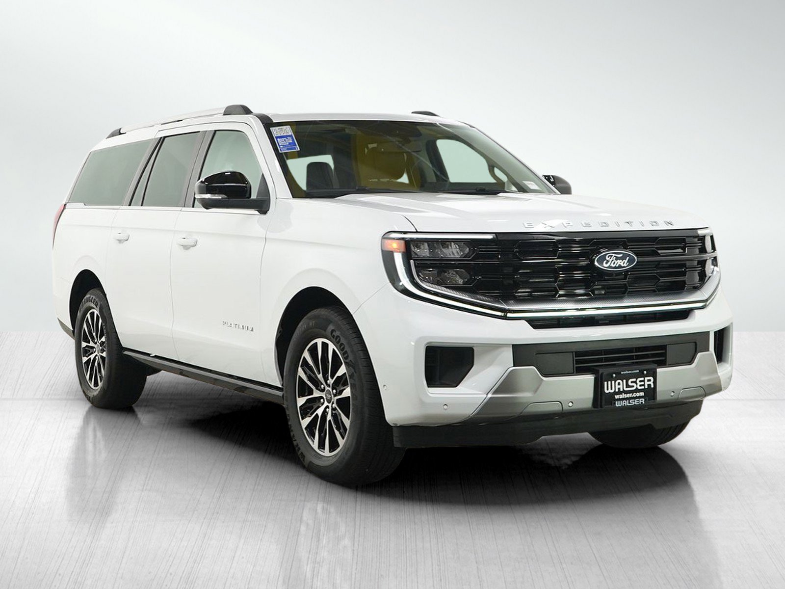 Used 2025 Ford Expedition Max Platinum AWD/4WD image 7