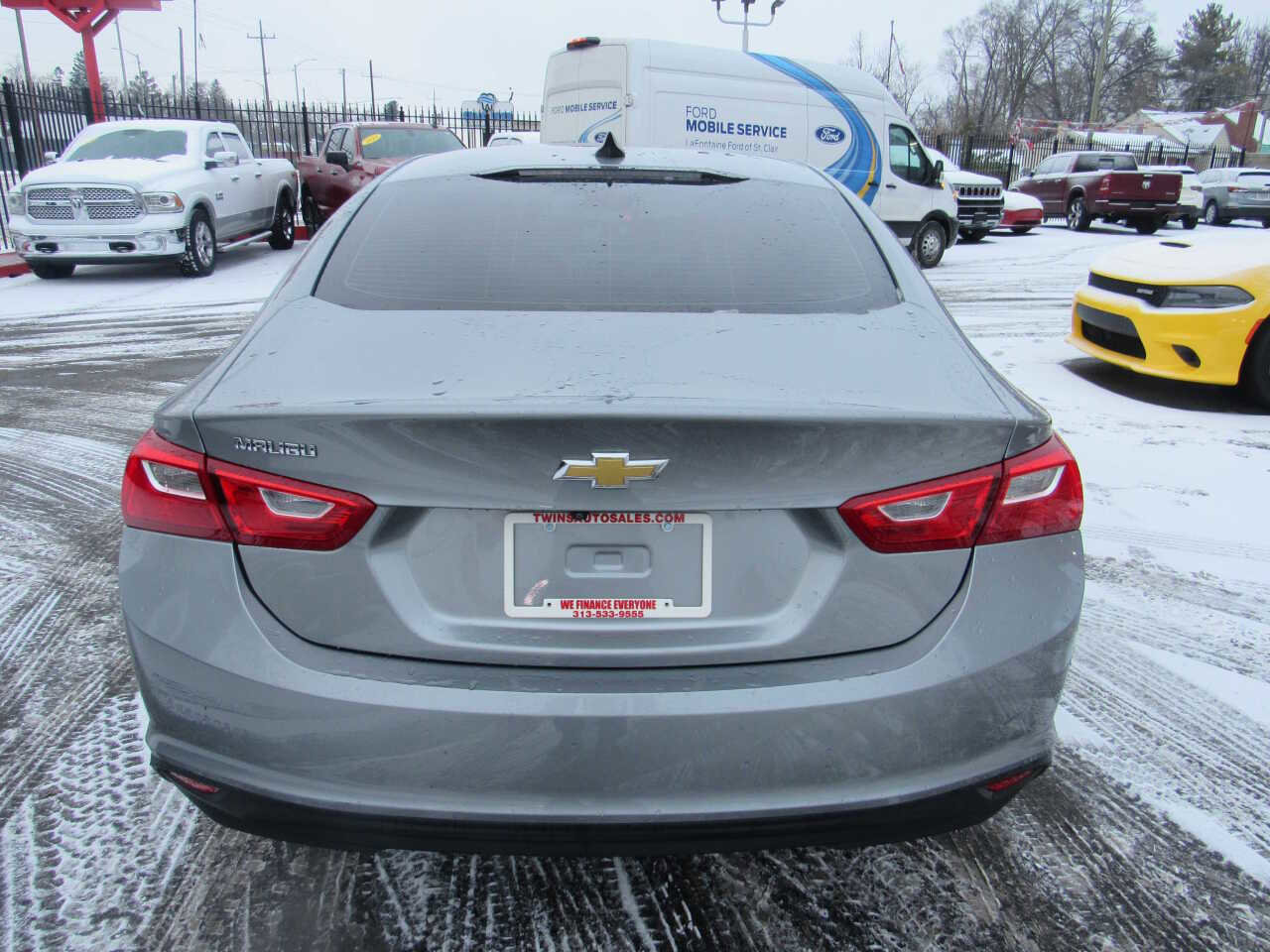 Used 2023 Chevrolet Malibu LS image 6