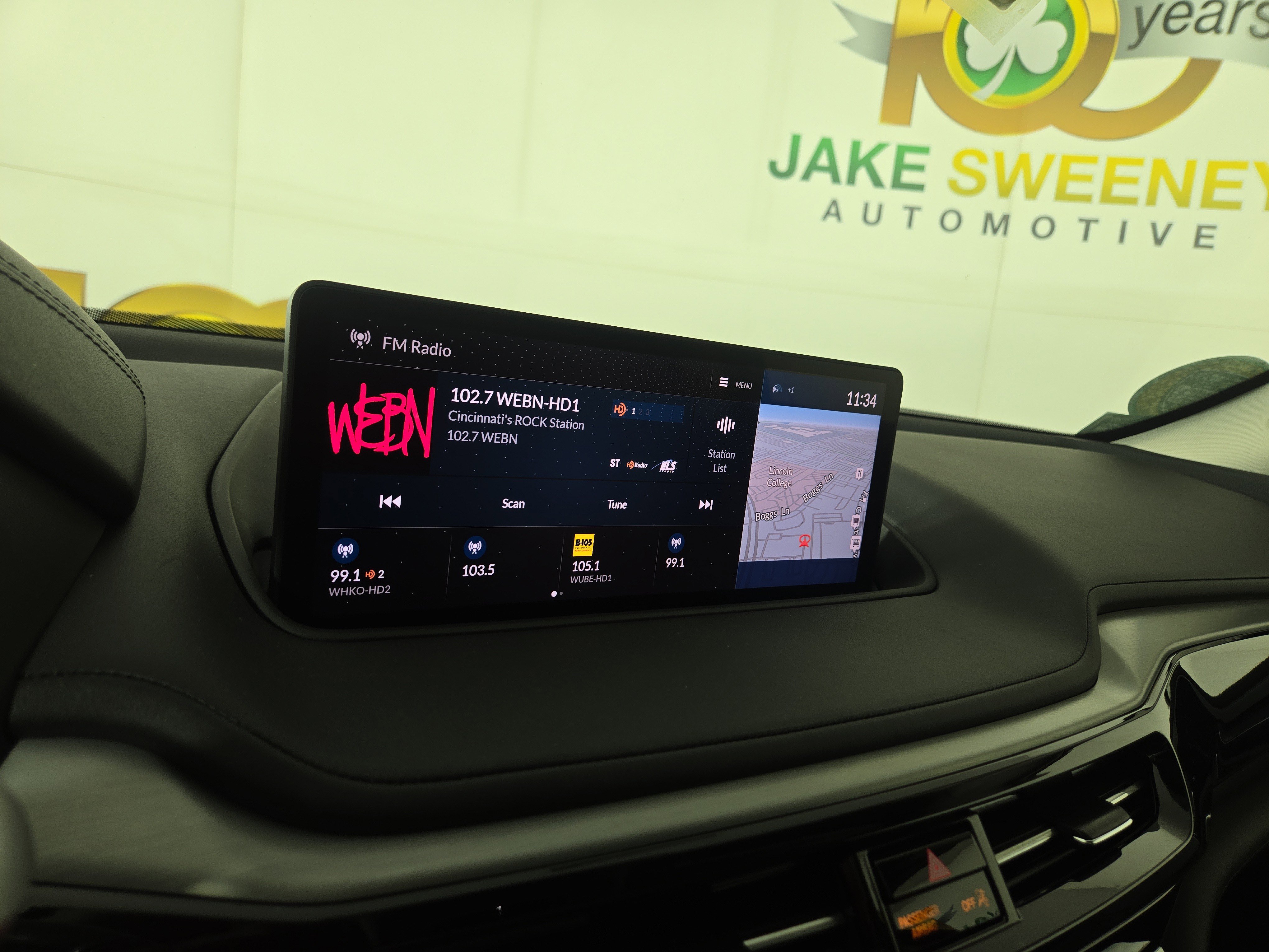 Used 2024 Acura MDX SH-AWD w/ Technology Package image 20