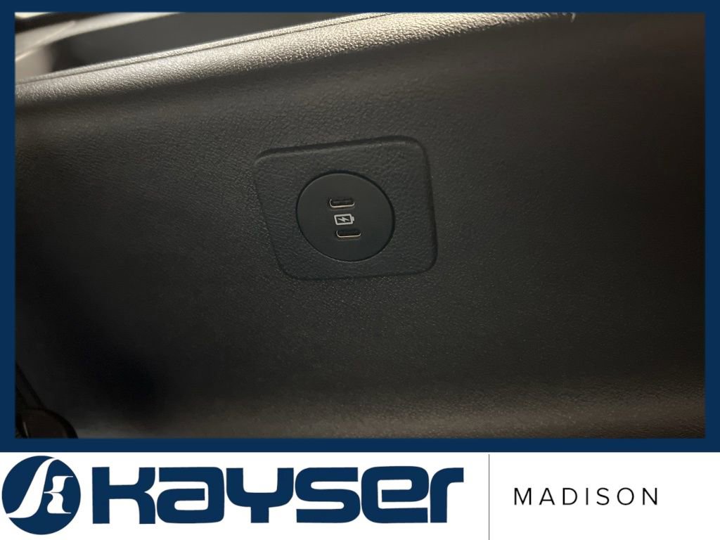 Used 2025 Lincoln Aviator Reserve w/ Illumination Package image 32