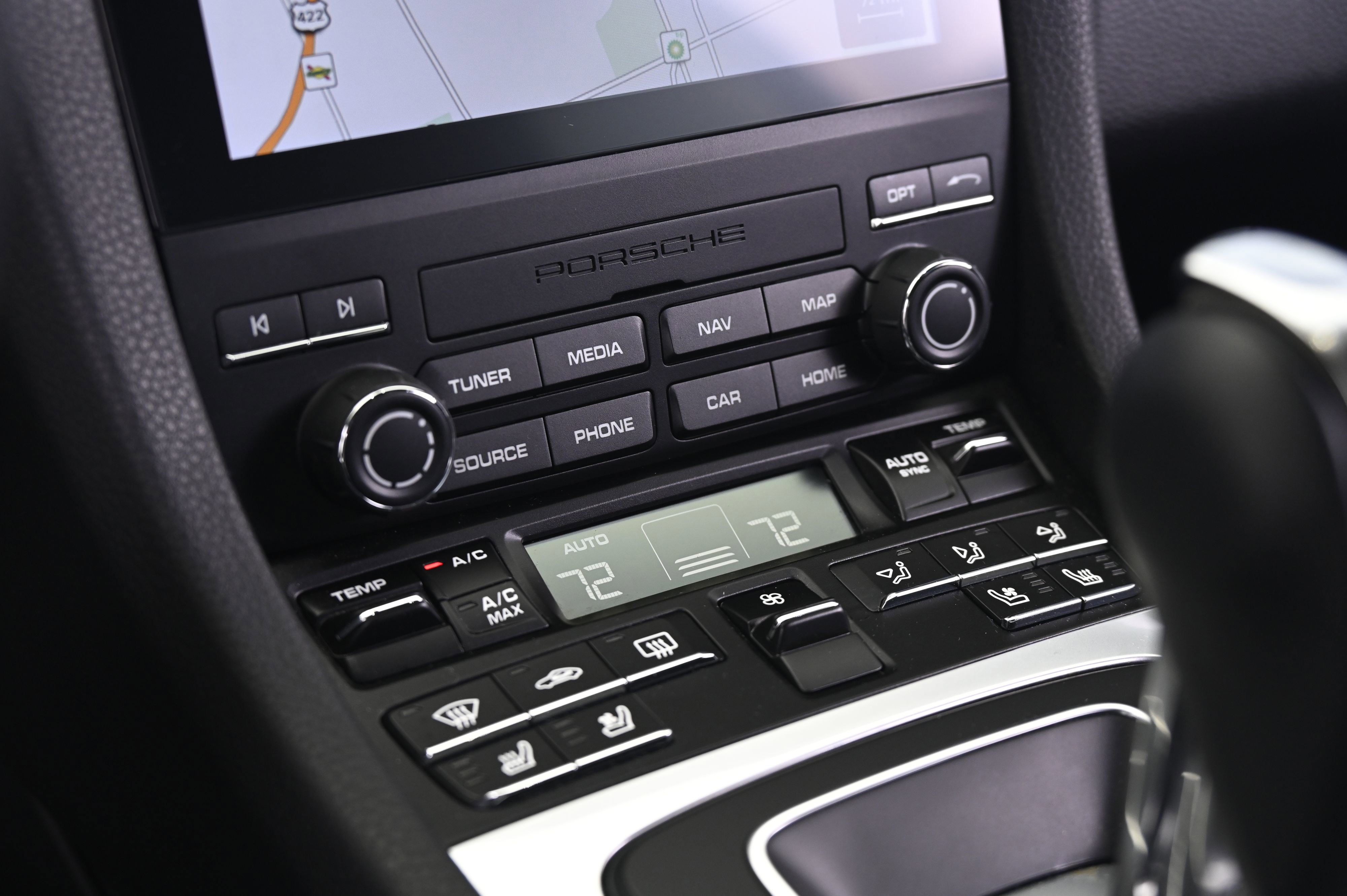 Certified 2025 Porsche 718 Cayman S image 29