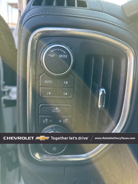 Used 2022 Chevrolet Silverado 1500 LT w/ Z71 Off-Road Package image 23