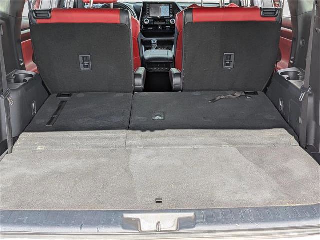 Used 2021 Toyota Highlander XSE image 6