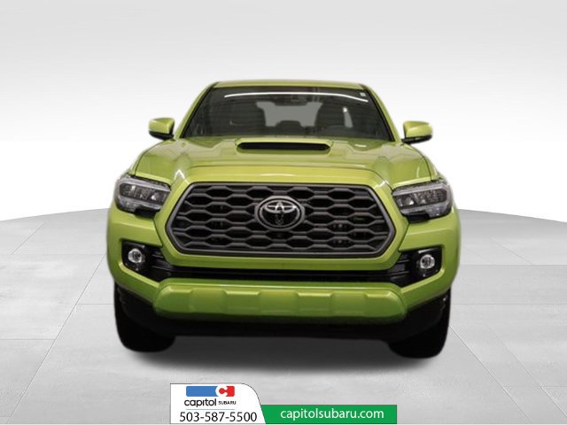 Used 2023 Toyota Tacoma TRD Sport w/ TRD Premium Sport Package AWD/4WD image 6