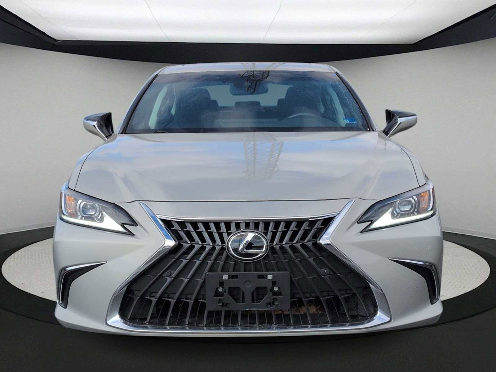 Used 2022 Lexus ES 350 w/ Premium Package image 3