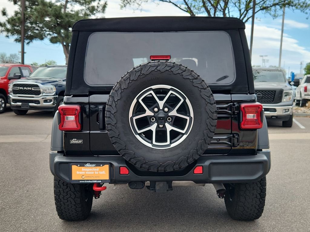 Certified 2024 Jeep Wrangler Unlimited Rubicon w/ Convenience Group AWD/4WD image 11