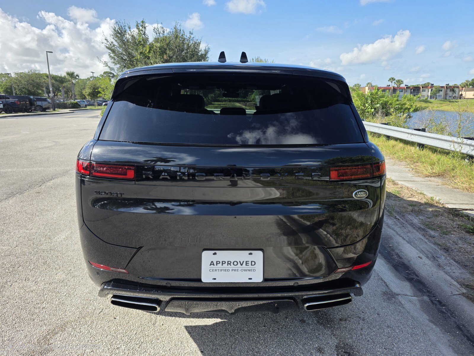 Certified 2023 Land Rover Range Rover Sport SE Dynamic AWD/4WD image 6