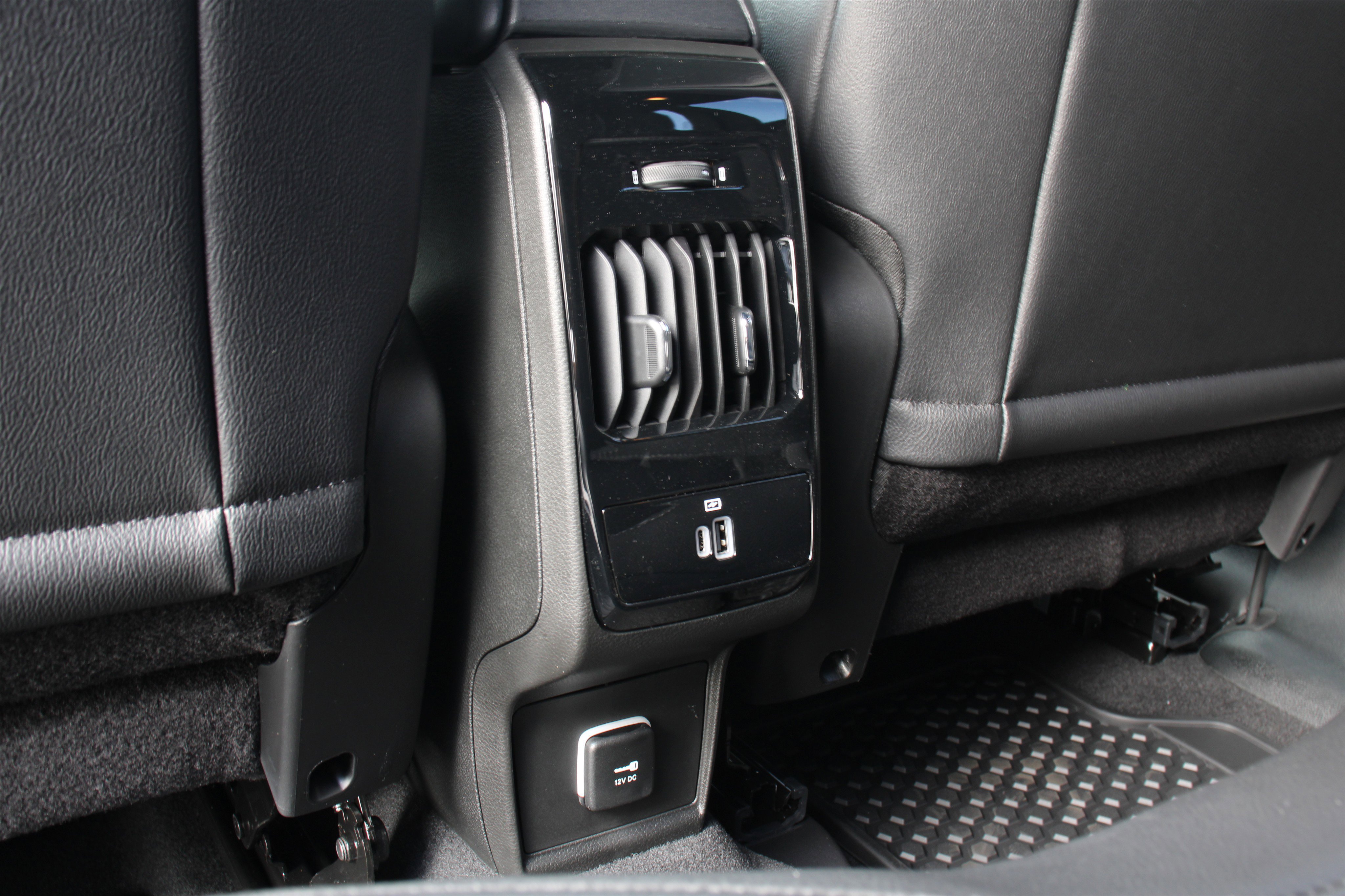 New 2026 Jeep Compass Latitude w/ Quick Order Package 29K image 24