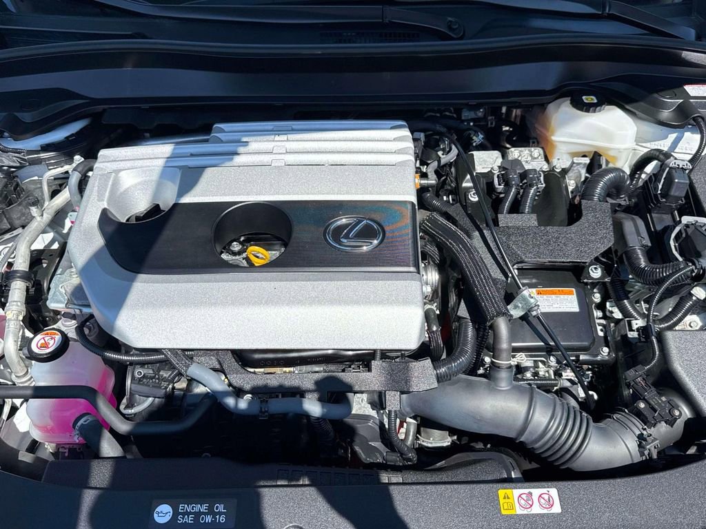 Used 2024 Lexus UX 250h F Sport AWD/4WD image 29