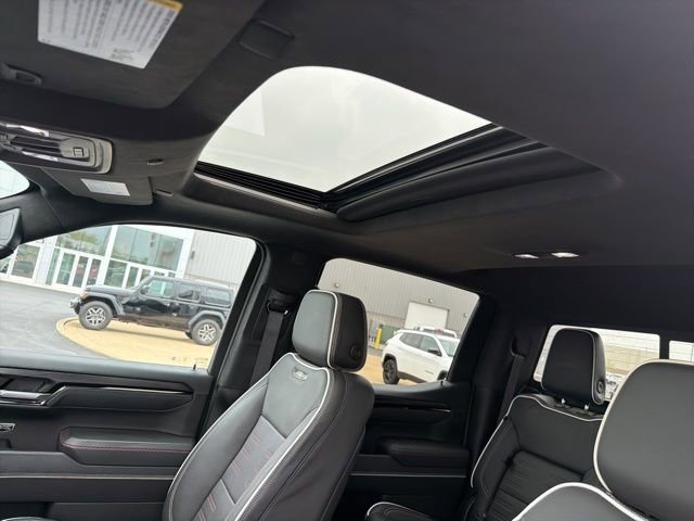 Used 2023 GMC Sierra 1500 AT4X AWD/4WD image 21