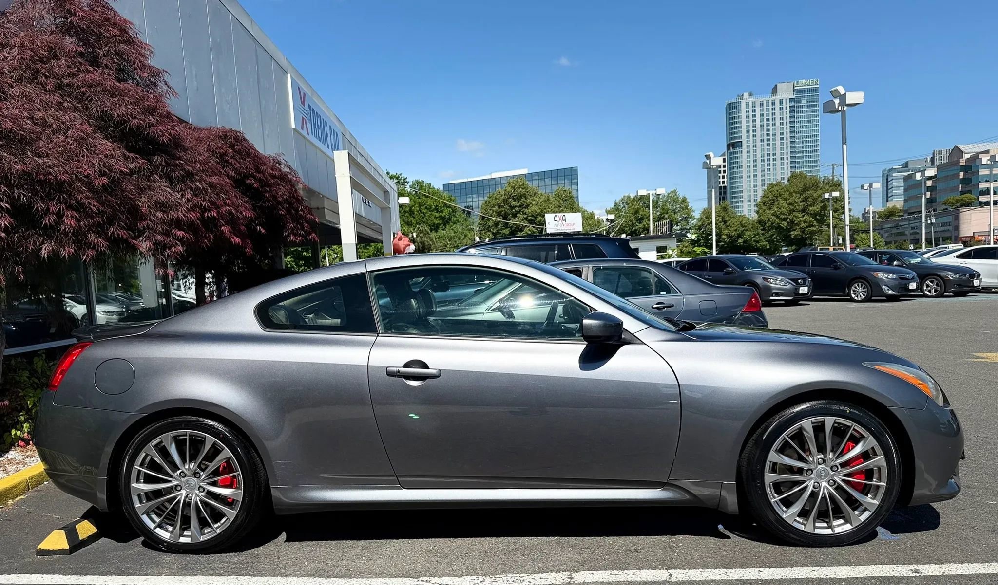 Used 2013 INFINITI G37 Journey w/ Premium Pkg RWD image 7