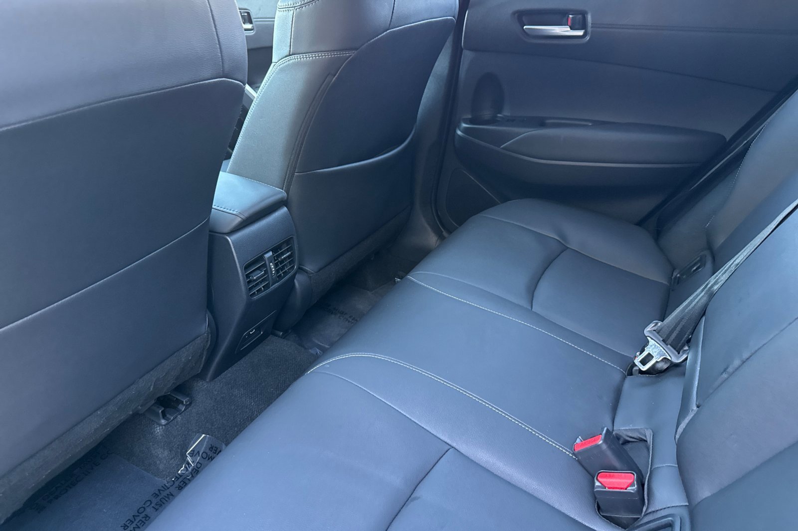 Certified 2023 Toyota Corolla Cross XLE image 16