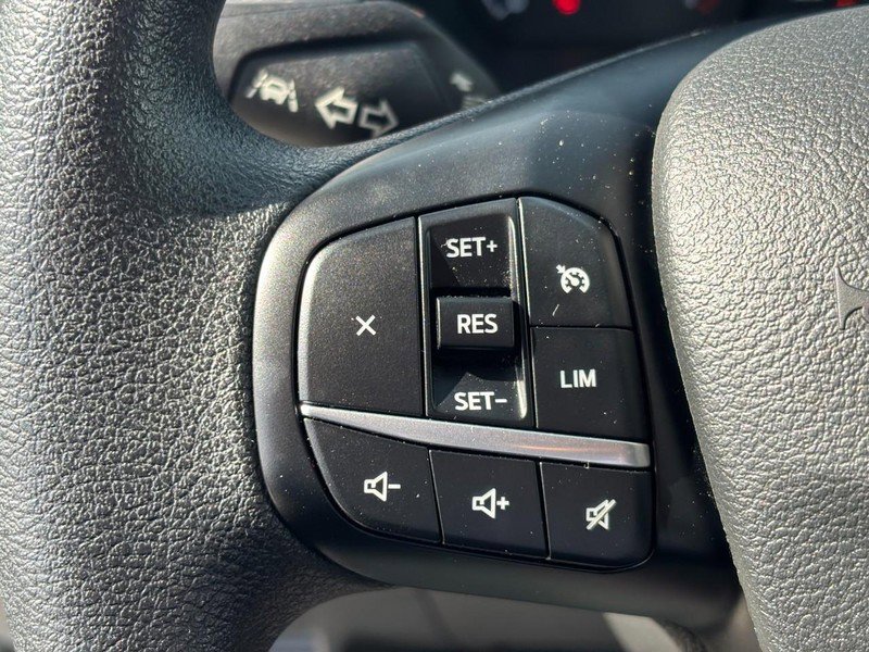 Used 2024 Ford Transit 350 XLT image 19