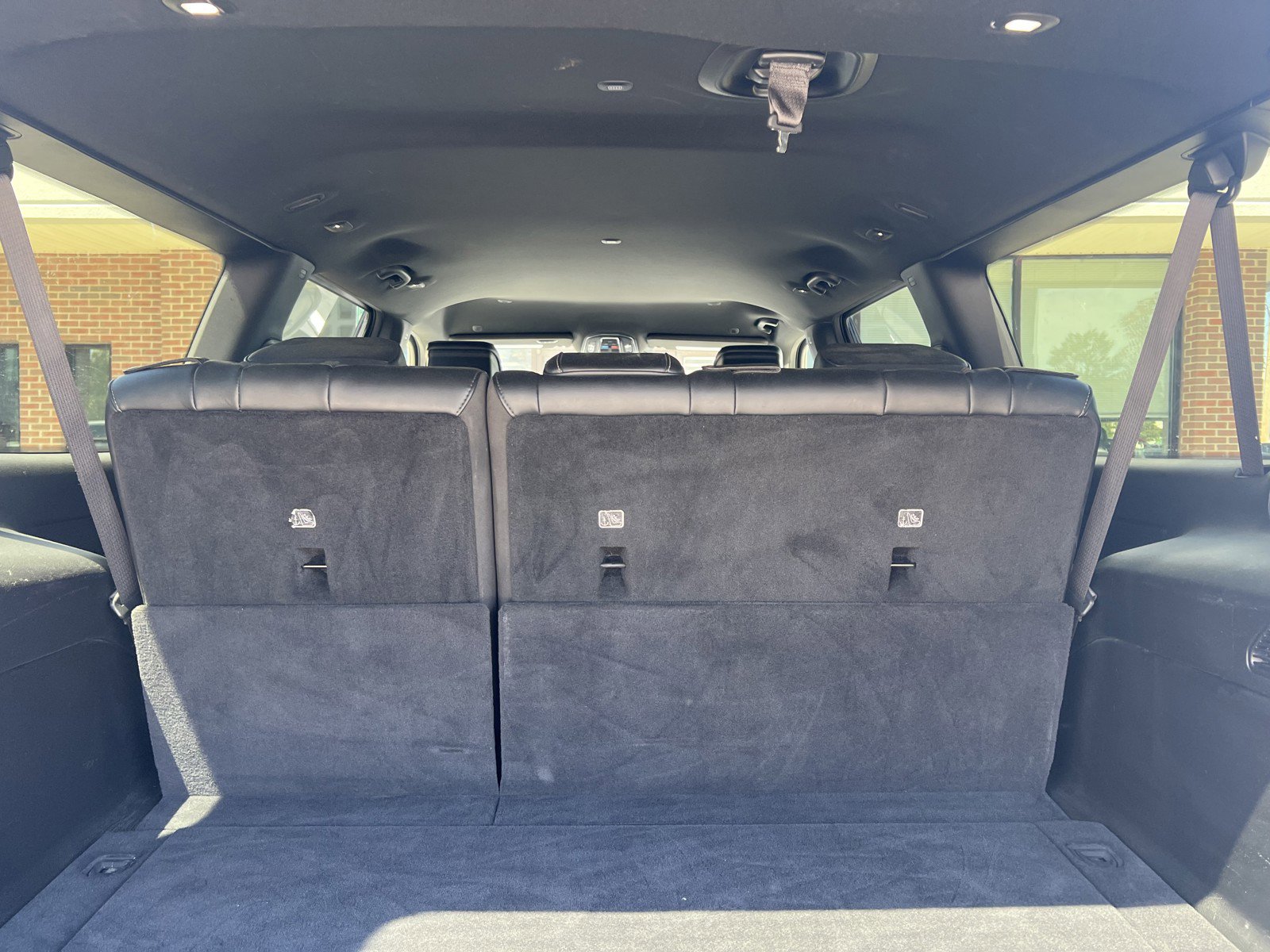 Used 2024 Jeep Wagoneer L Series II w/ Flexible Seating Group AWD/4WD image 9