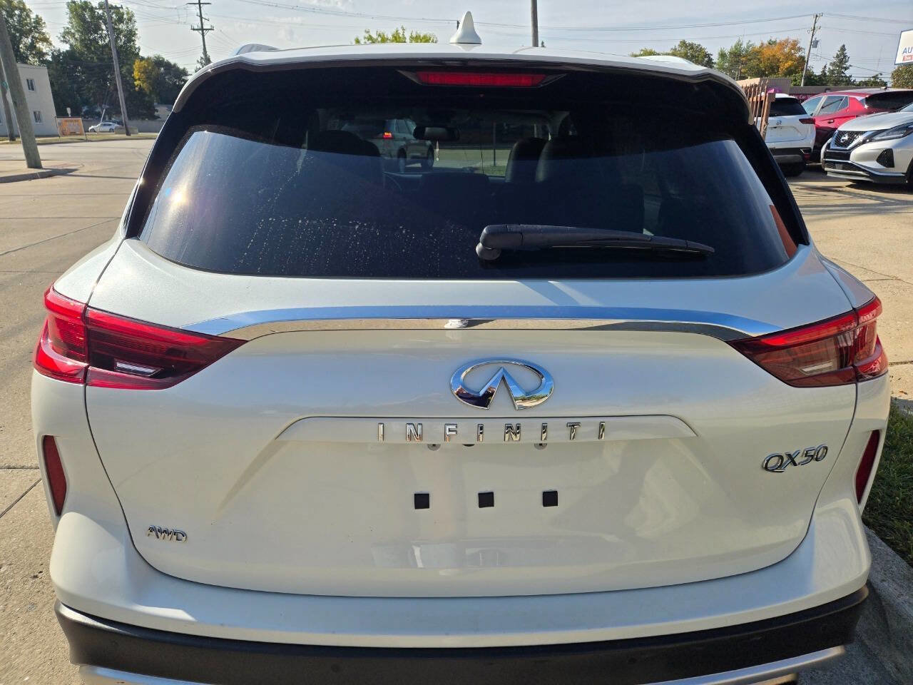 Used 2021 INFINITI QX50 Luxe image 14