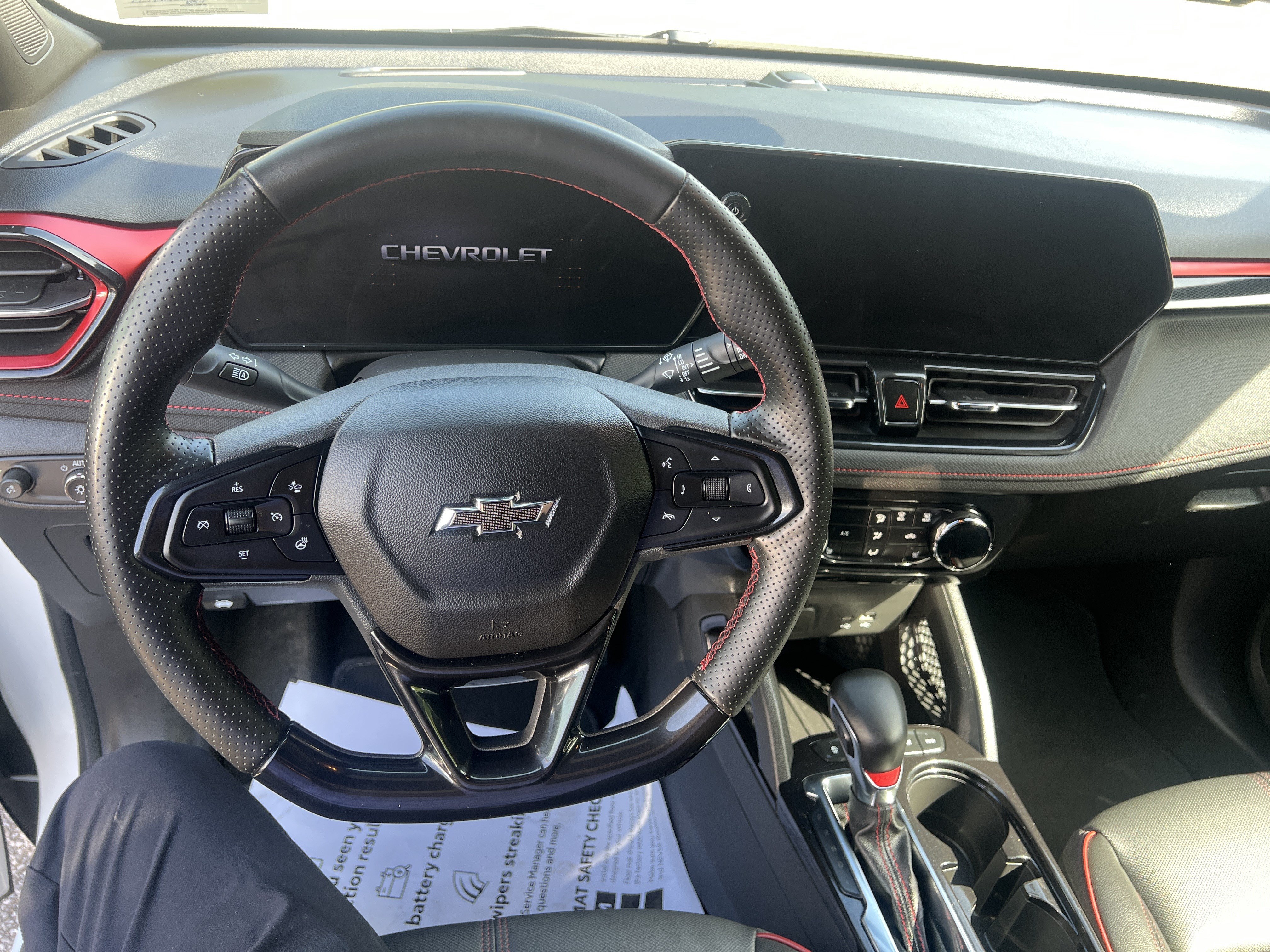 Used 2024 Chevrolet TrailBlazer RS AWD/4WD image 7