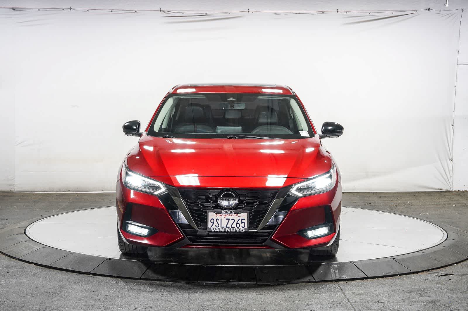 Used 2023 Nissan Sentra SR w/ SR Premium Package FWD image 6