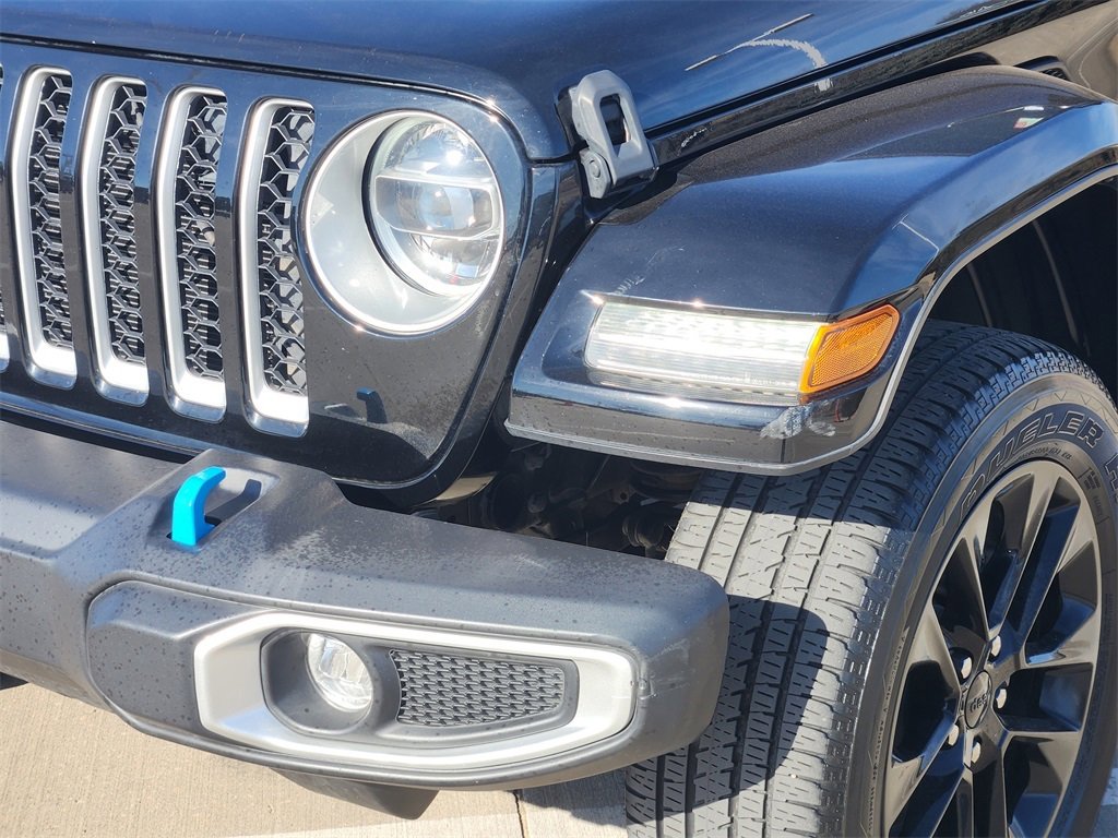 Used 2022 Jeep Wrangler Unlimited Sahara image 10