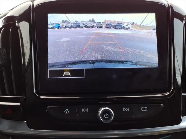 Used 2023 Chevrolet Traverse LT image 19