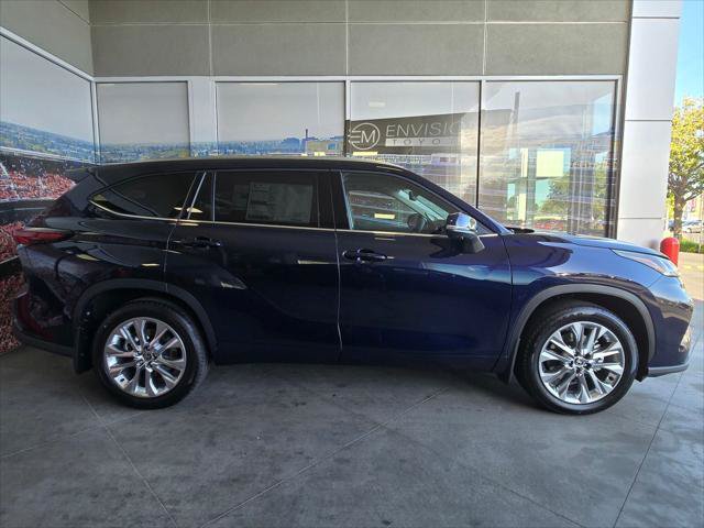 Certified 2026 Toyota Highlander Limited AWD/4WD image 4