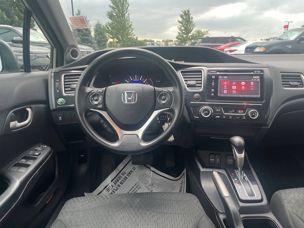 Used 2015 Honda Civic SE image 19