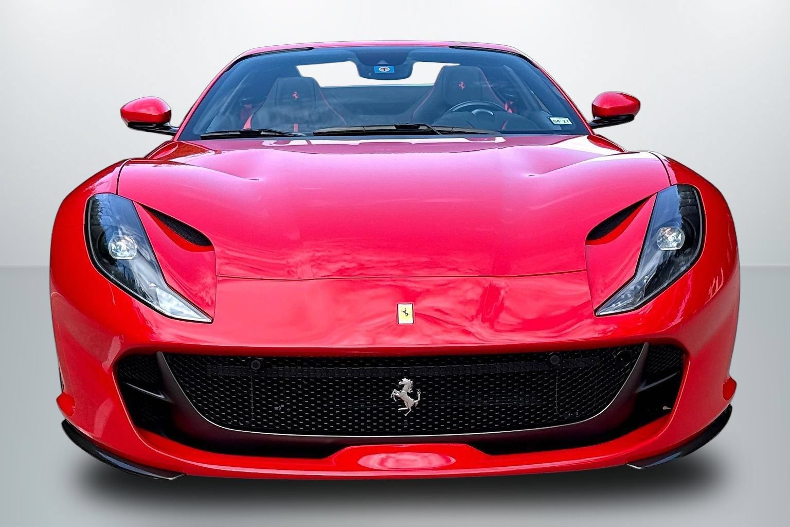 Used 2022 Ferrari 812 GTS RWD image 2
