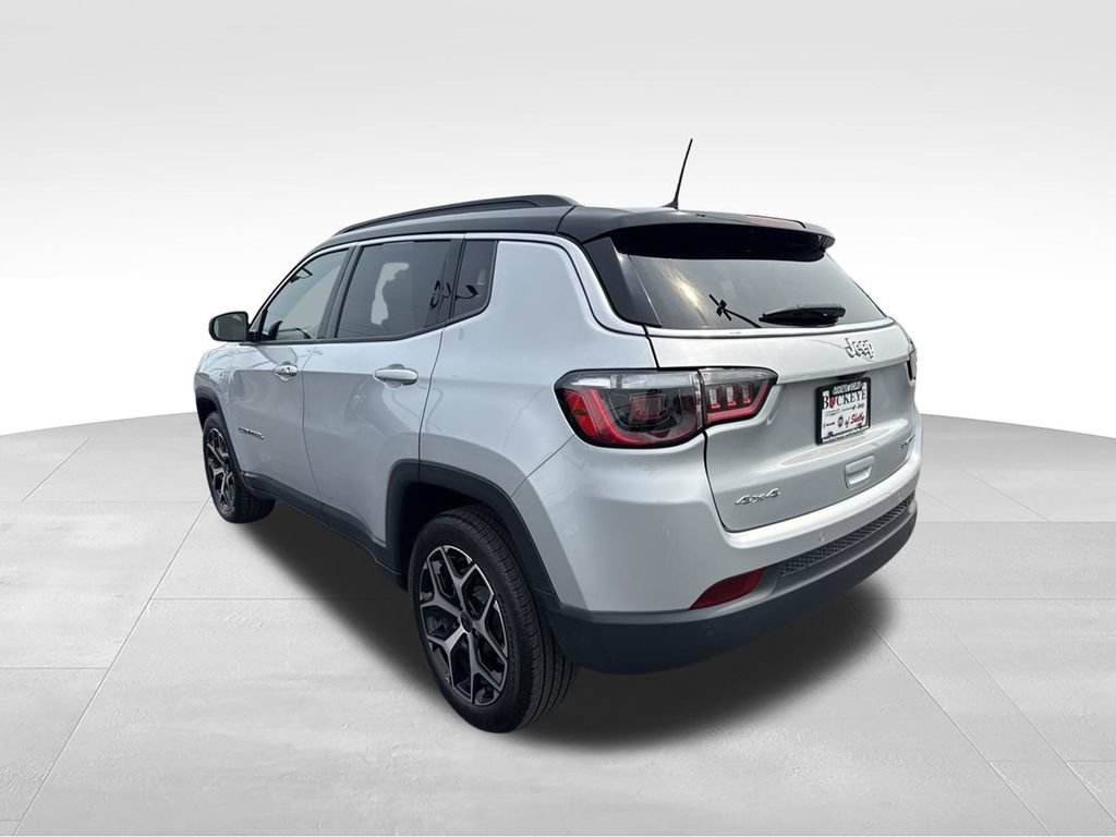 Certified 2025 Jeep Compass Limited AWD/4WD image 6