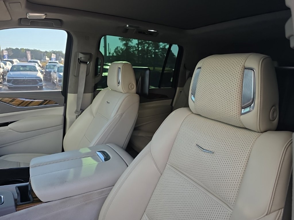 Used 2021 Cadillac Escalade ESV Sport Platinum AWD/4WD image 5