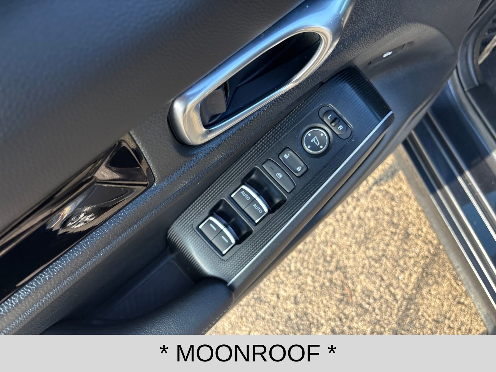 Used 2025 Honda Civic Sport image 11