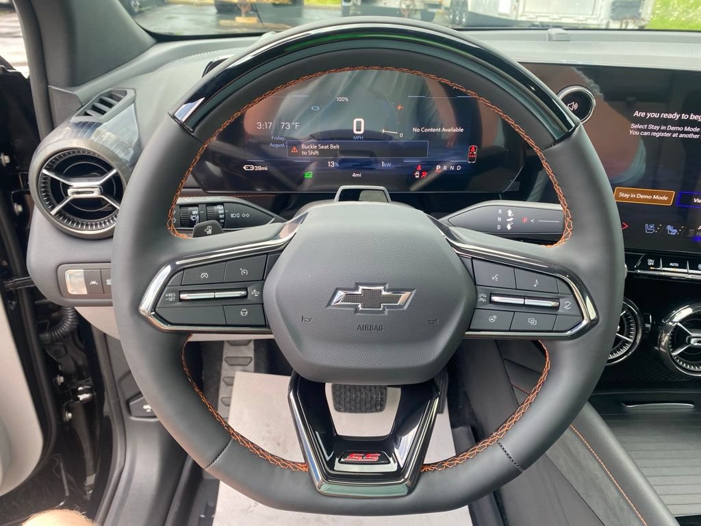 New 2026 Chevrolet Blazer EV SS AWD/4WD image 17