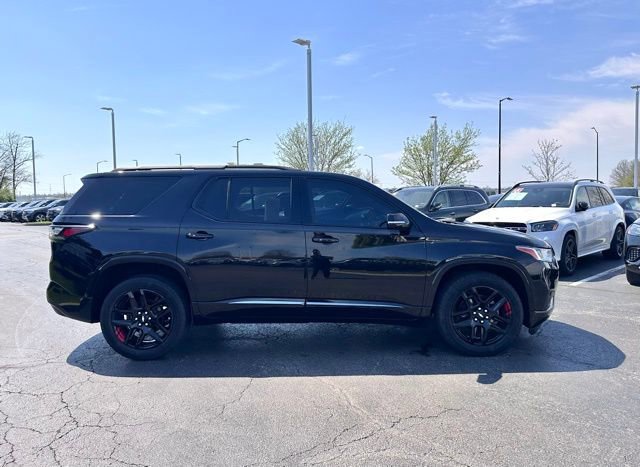 Used 2019 Chevrolet Traverse Premier w/ Redline Edition AWD/4WD image 9